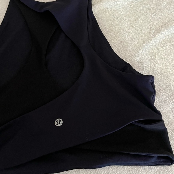 Lululemon Sports Bra - Picture 7 of 7